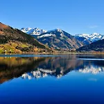 Alpinoase Centre Zell Am *