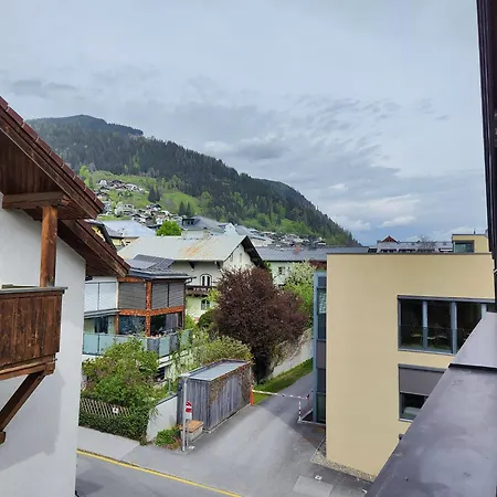 公寓 Alpinoase Centre Zell Am